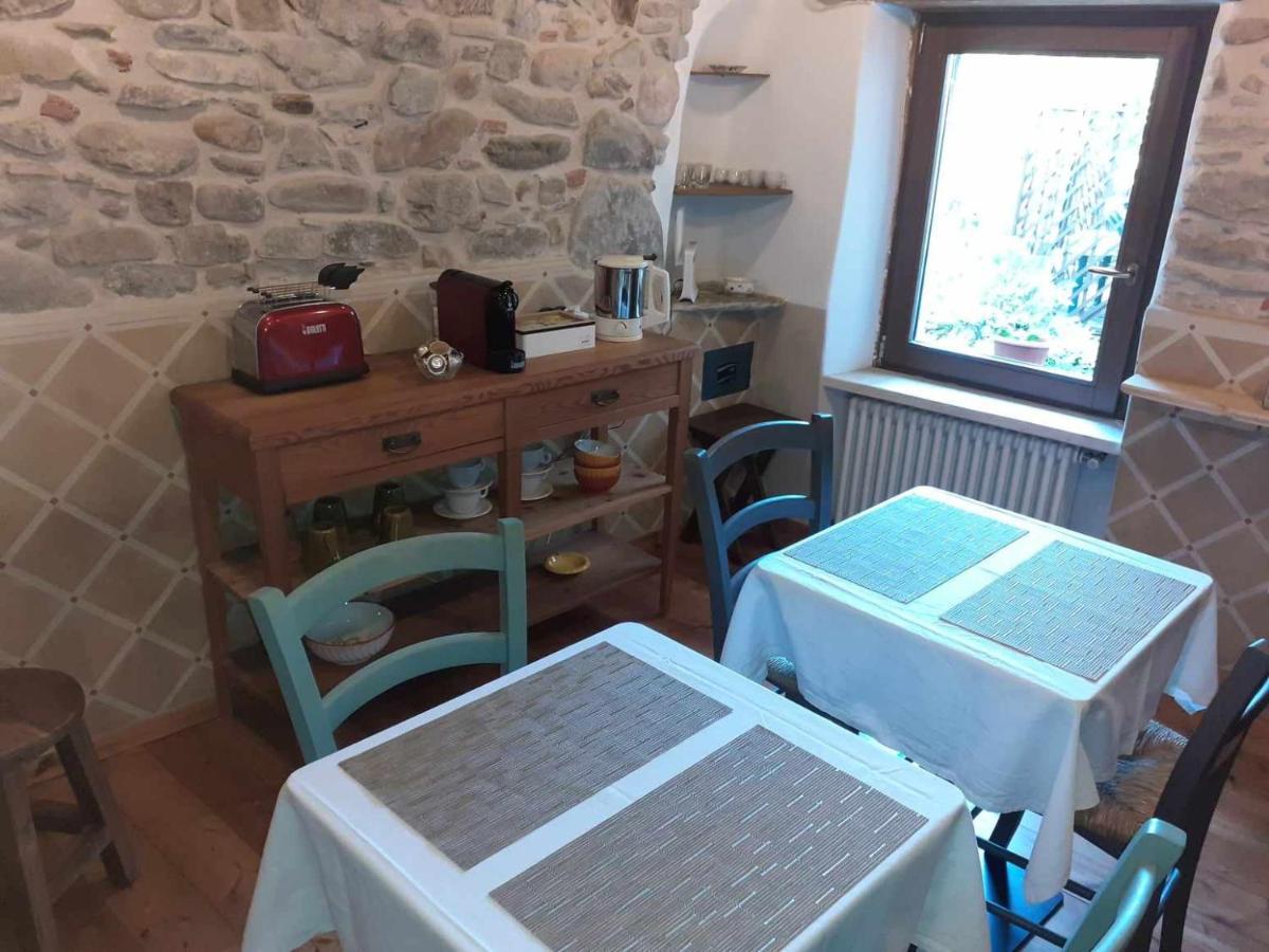 La Casa Torre Hotel Pignone Buitenkant foto
